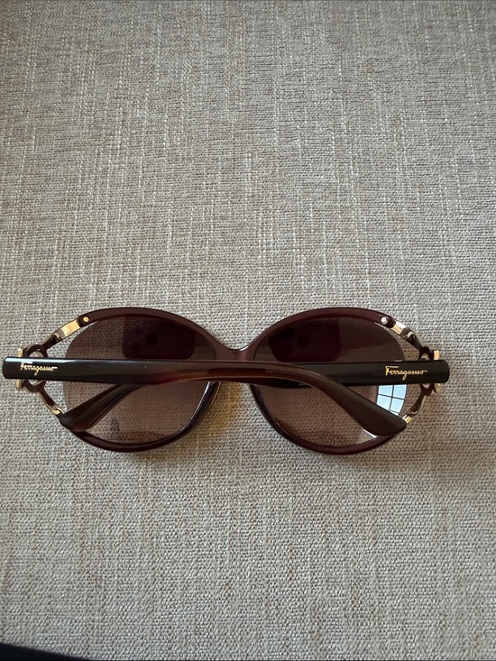 Salvatore Ferragamo Brown Gradient Oversized Women\'s Sunglasses